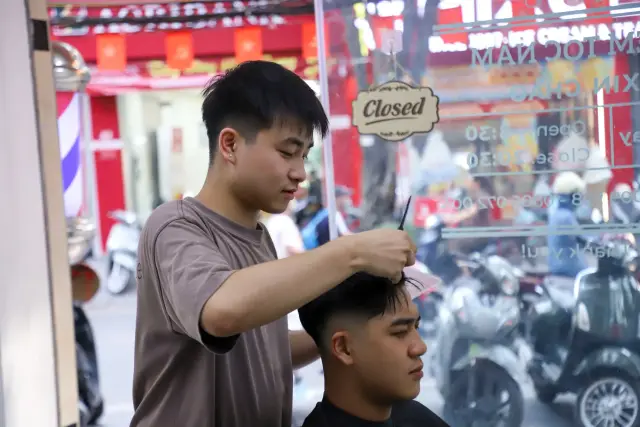 Kiểu tóc mới tại Tuyen Do